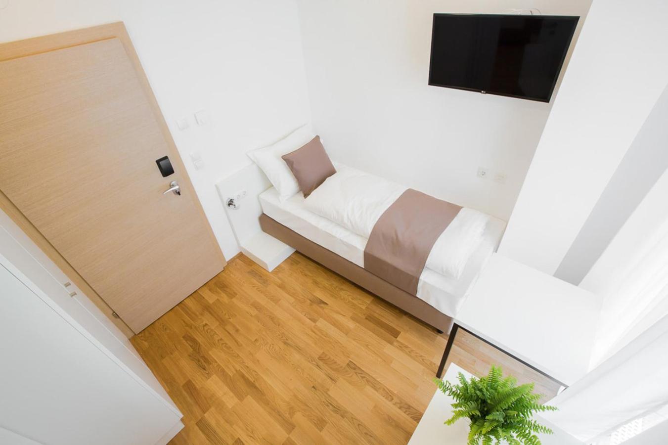 Shome Hotel Graz I Self Check-In I Free Parking Exterior foto